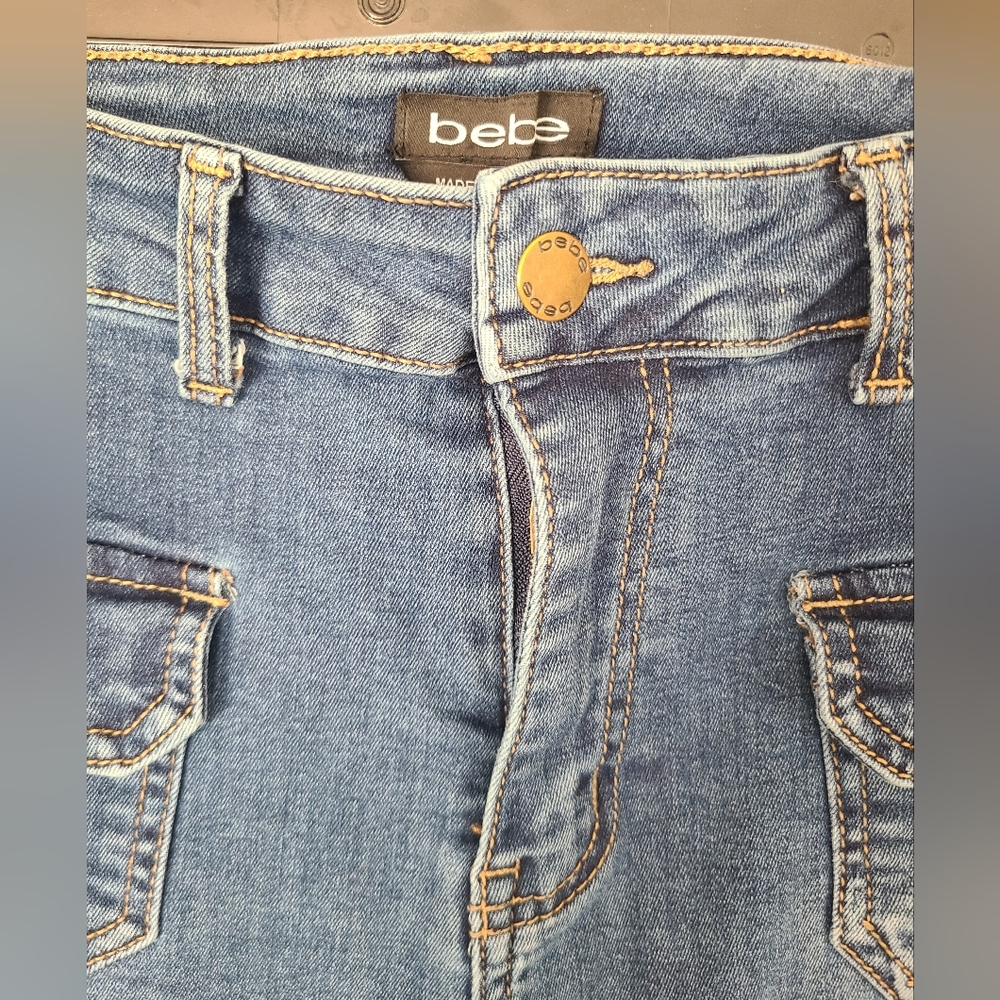bebe Jeans Women's Size 6/28 Blue Stretch 10" Rise Denim Pants Med to Dark Wash